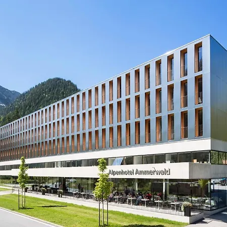 Alpenhotel Ammerwald ホテル 3*